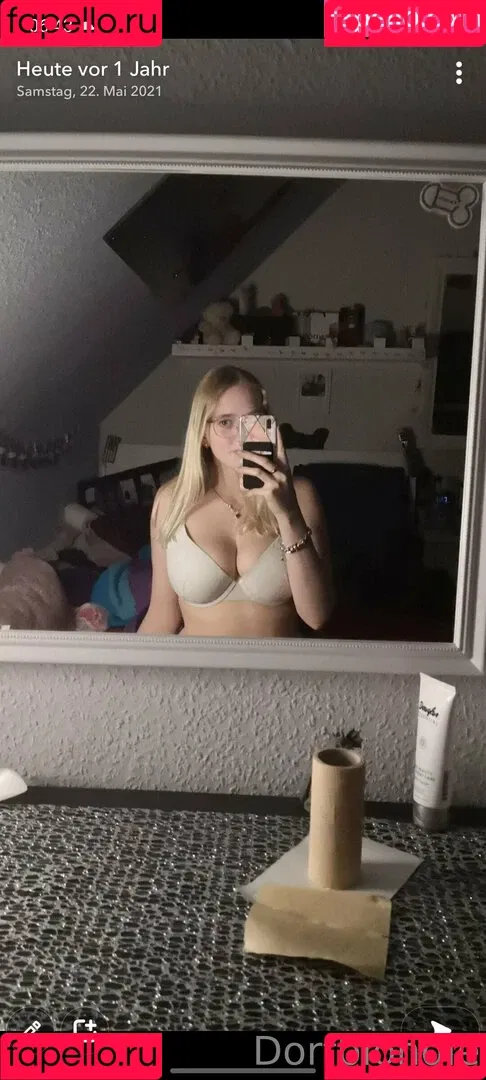 dorfblondie Onlyfans Photo Gallery 