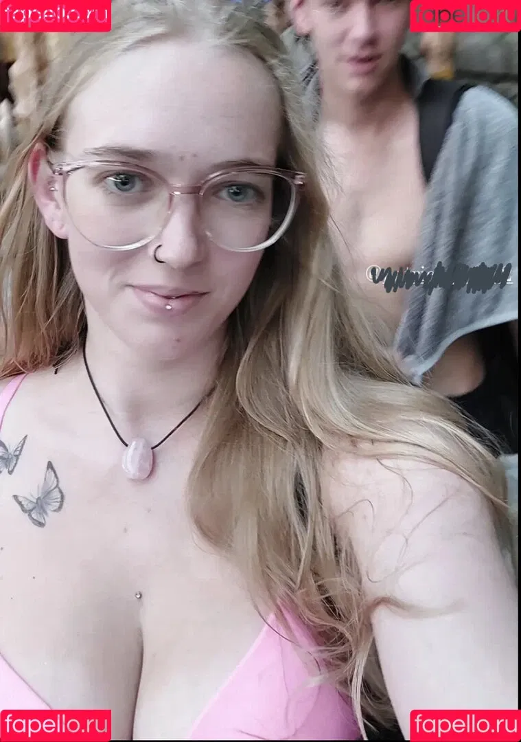 dorfblondie Onlyfans Photo Gallery 