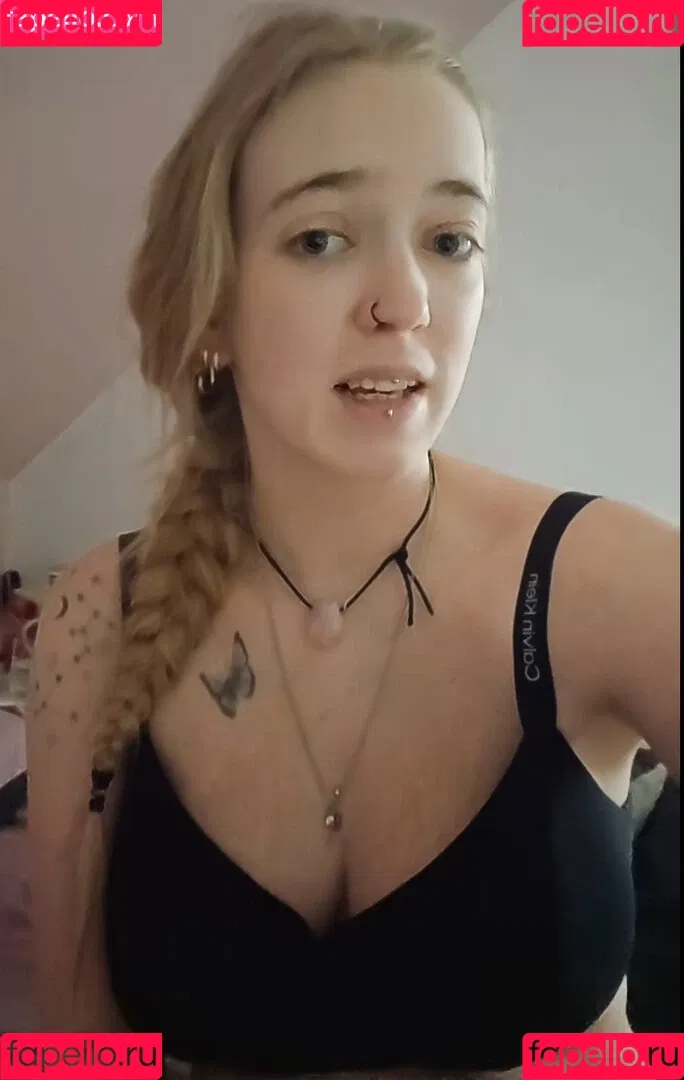 dorfblondie Onlyfans Photo Gallery 