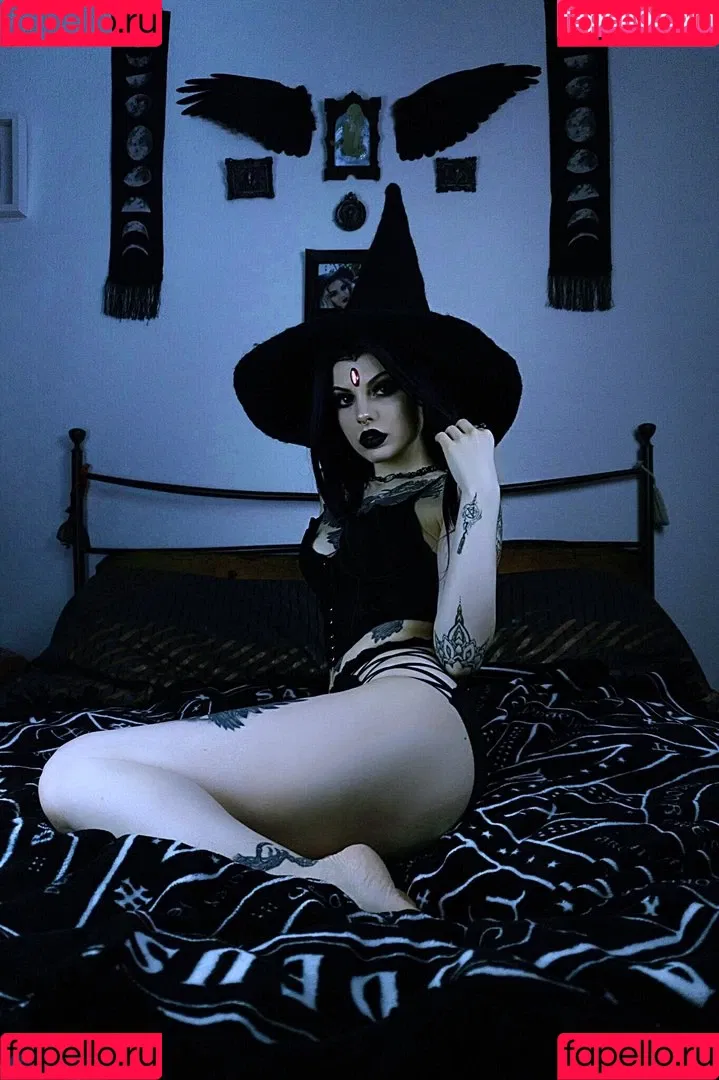 Faerie Blossom / FaerieBlossom / faerie_blossom / flower_fairy Onlyfans Photo Gallery 