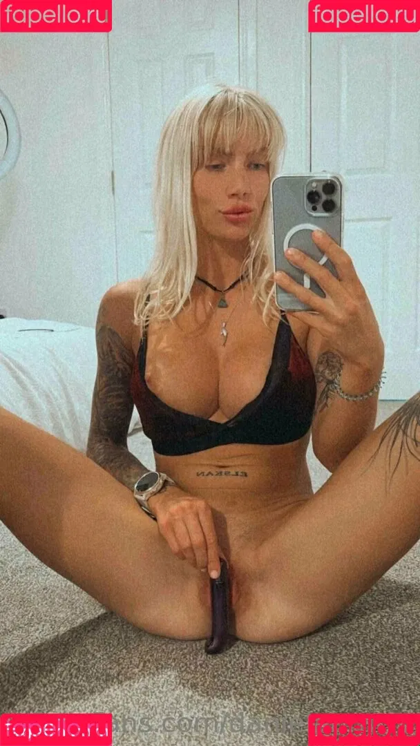bratty.daniela / danielabratty Onlyfans Photo Gallery 