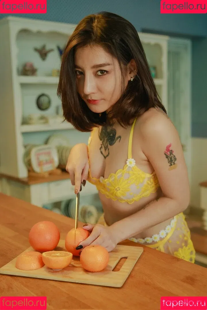Jele Ramida / ava.r Onlyfans Photo Gallery 