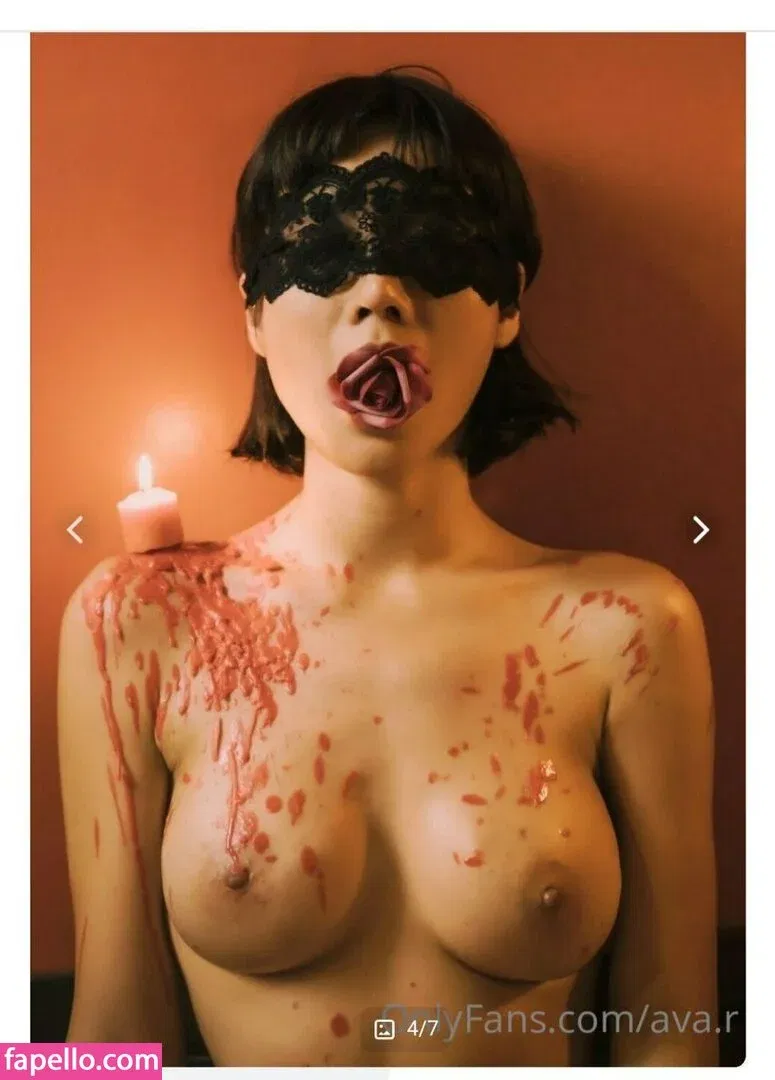 Jele Ramida / ava.r Onlyfans Photo Gallery 