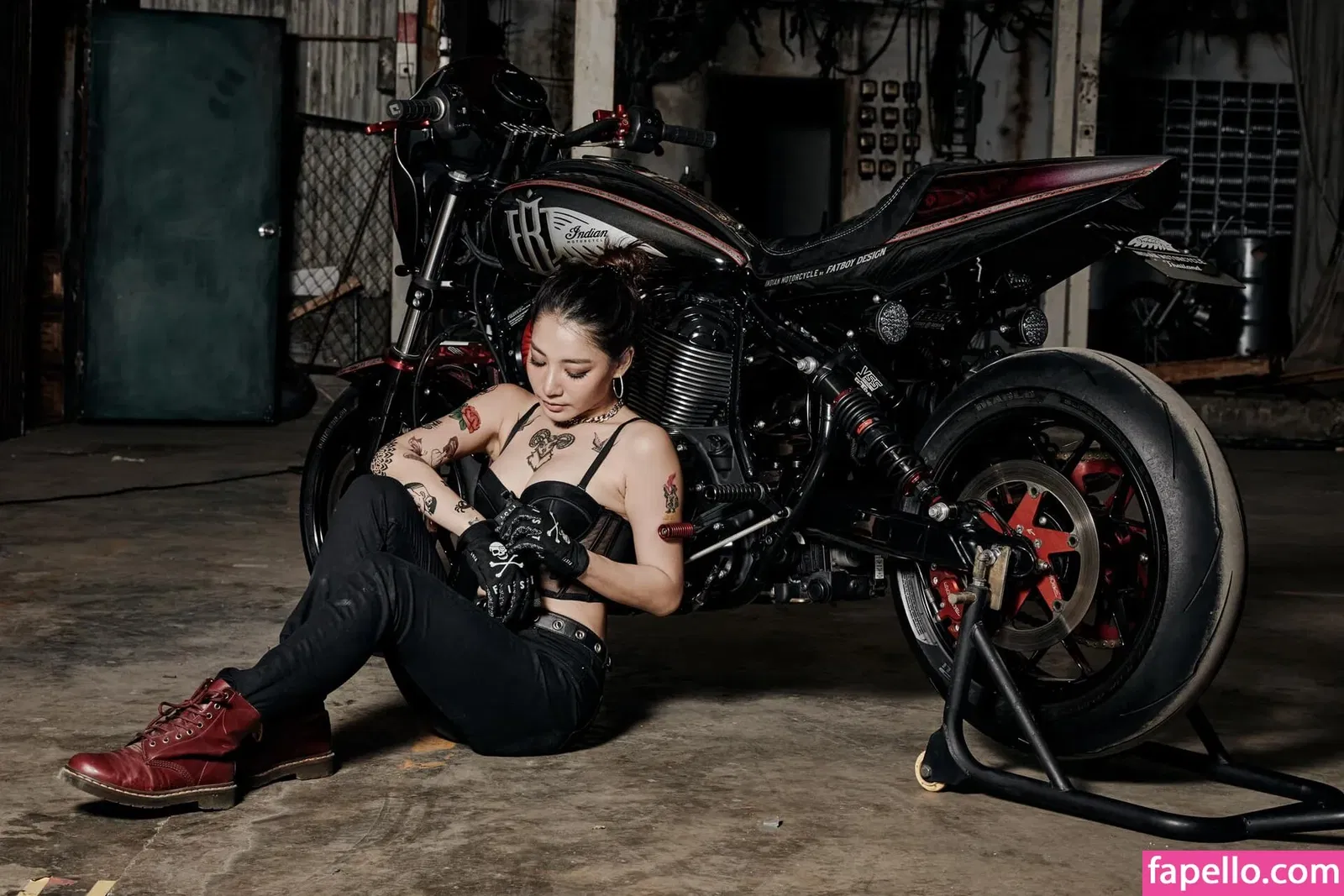 Jele Ramida / ava.r Onlyfans Photo Gallery 