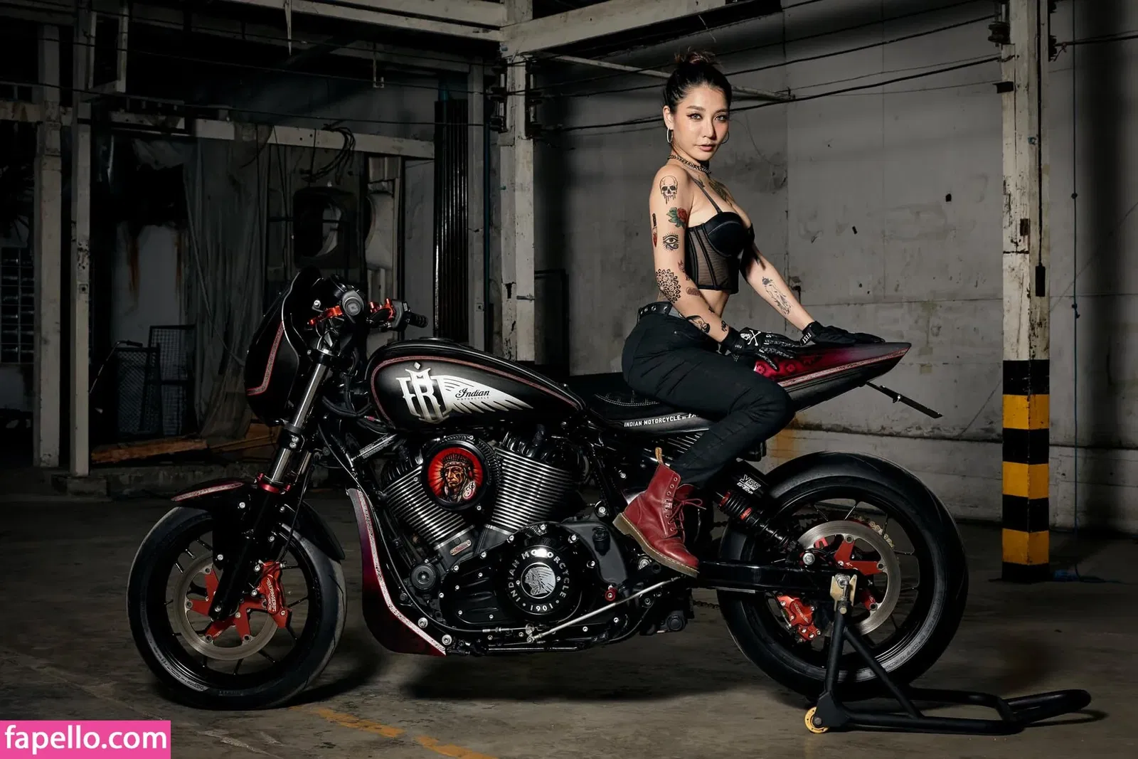 Jele Ramida / ava.r Onlyfans Photo Gallery 