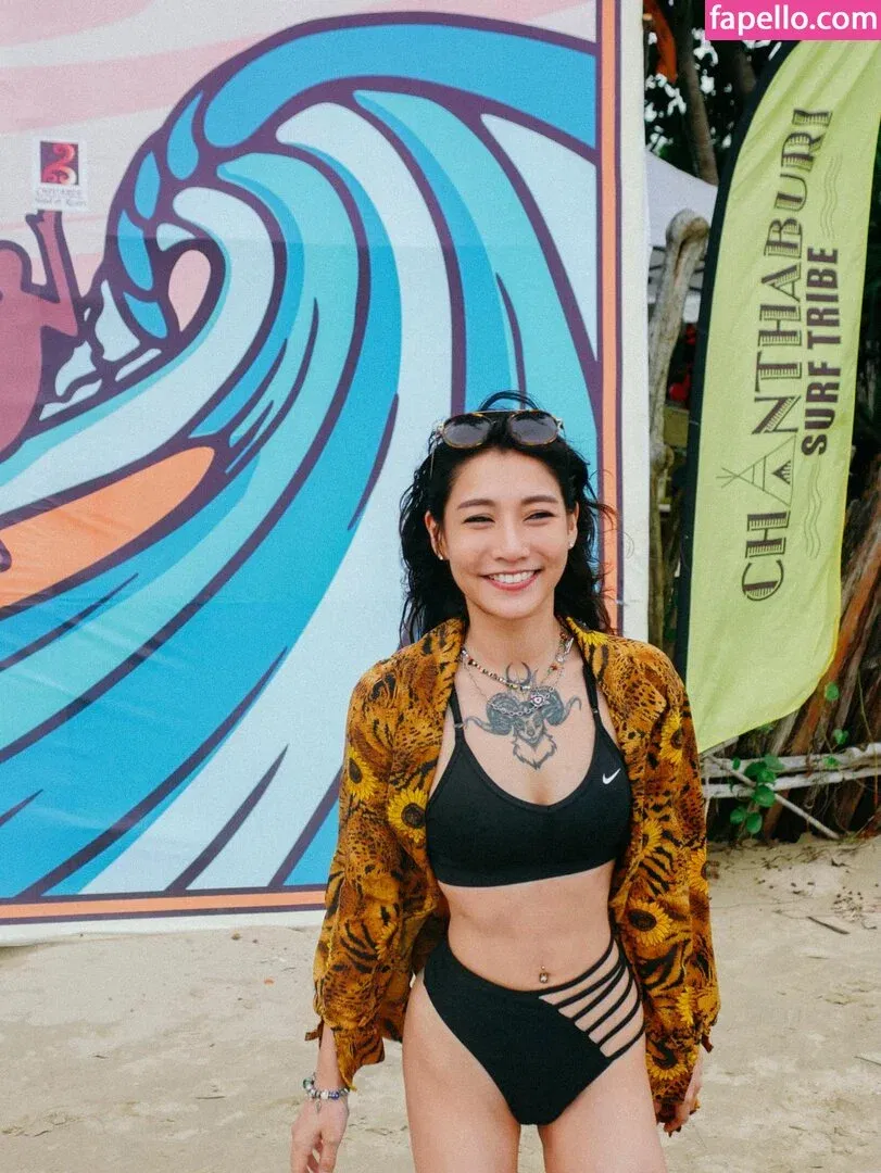 Jele Ramida / ava.r Onlyfans Photo Gallery 