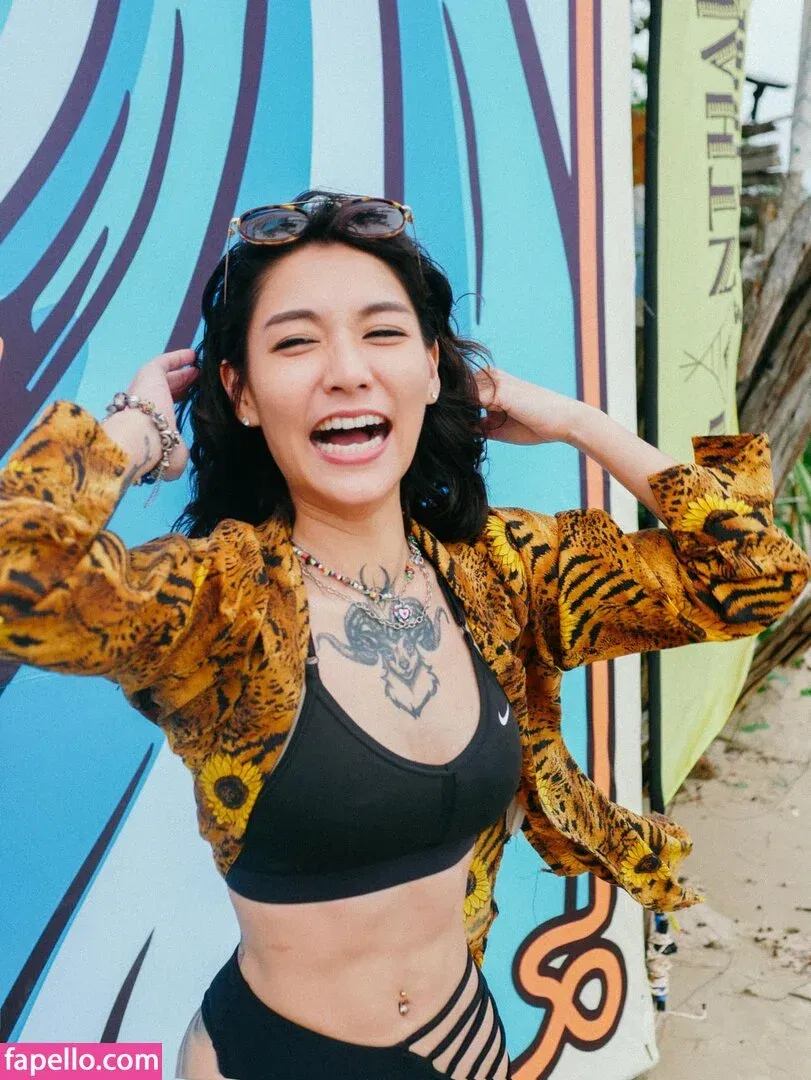 Jele Ramida / ava.r Onlyfans Photo Gallery 