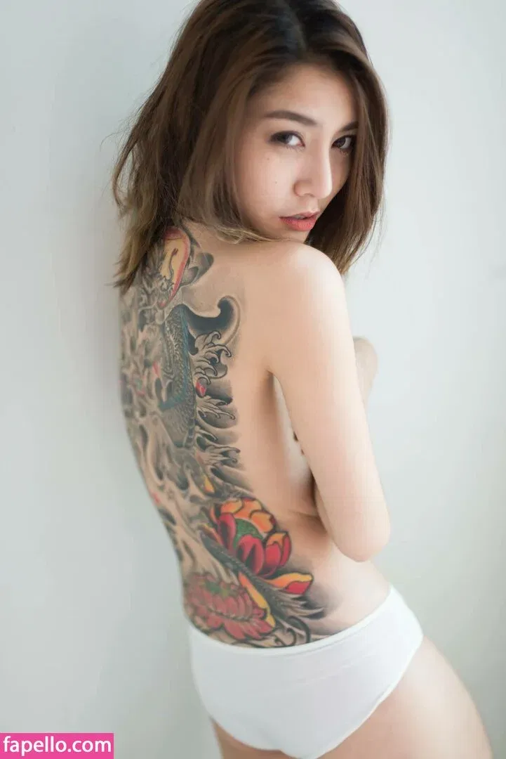 Jele Ramida / ava.r Onlyfans Photo Gallery 