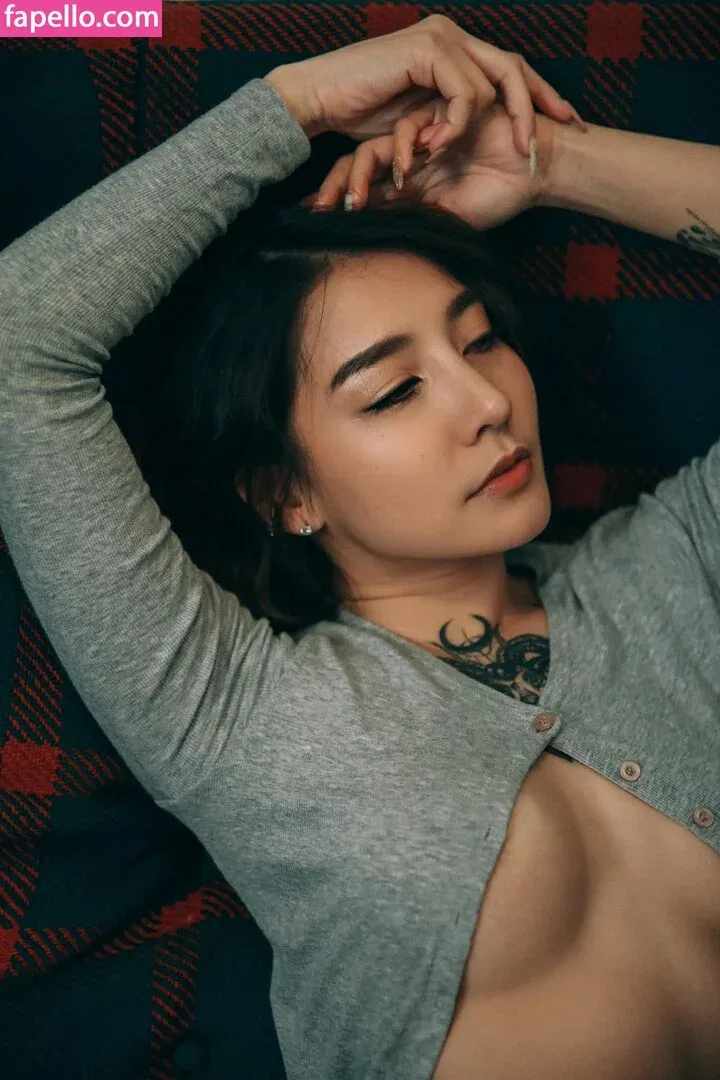 Jele Ramida / ava.r Onlyfans Photo Gallery 