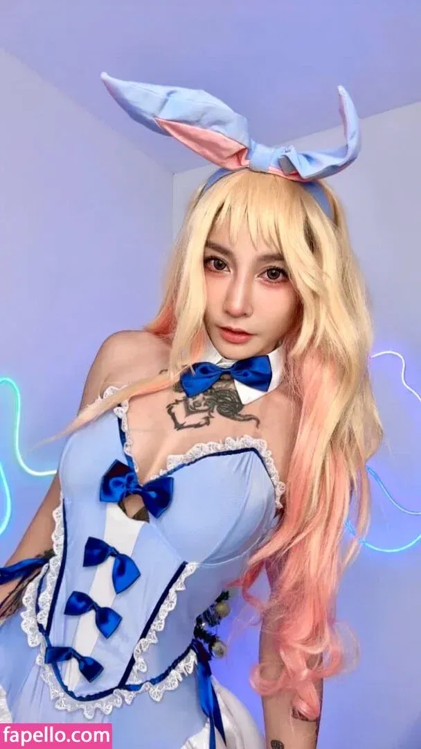 Jele Ramida / ava.r Onlyfans Photo Gallery 