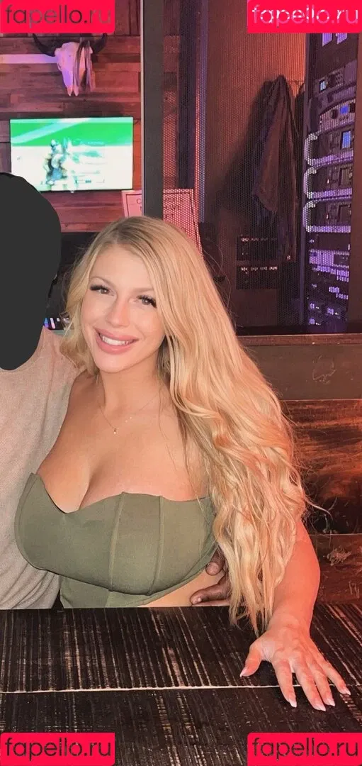 Jessica H / jessicaannhecox / u323120928 Onlyfans Photo Gallery 