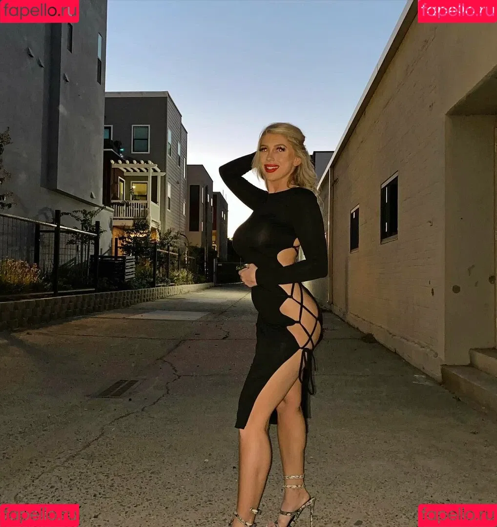 Jessica H / jessicaannhecox / u323120928 Onlyfans Photo Gallery 