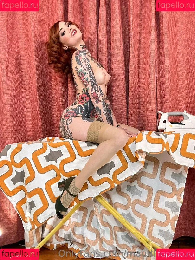 Maud Franklen / maudnoir / maudsuicide Onlyfans Photo Gallery 