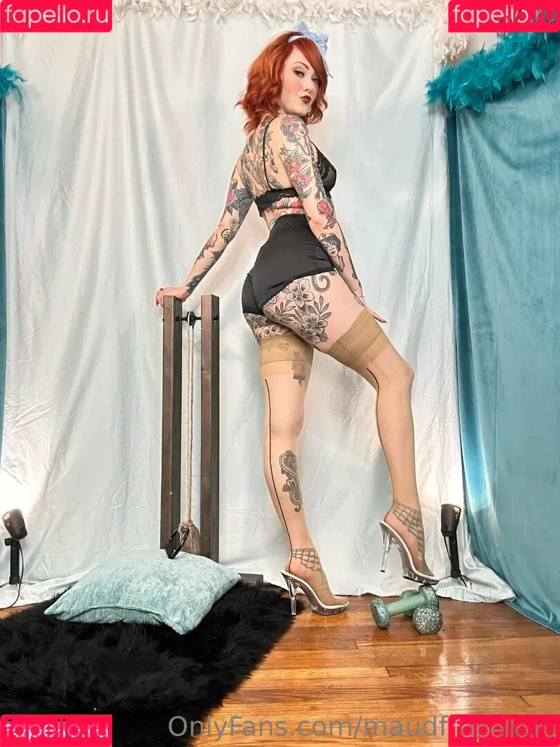 Maud Franklen / maudnoir / maudsuicide Onlyfans Photo Gallery 