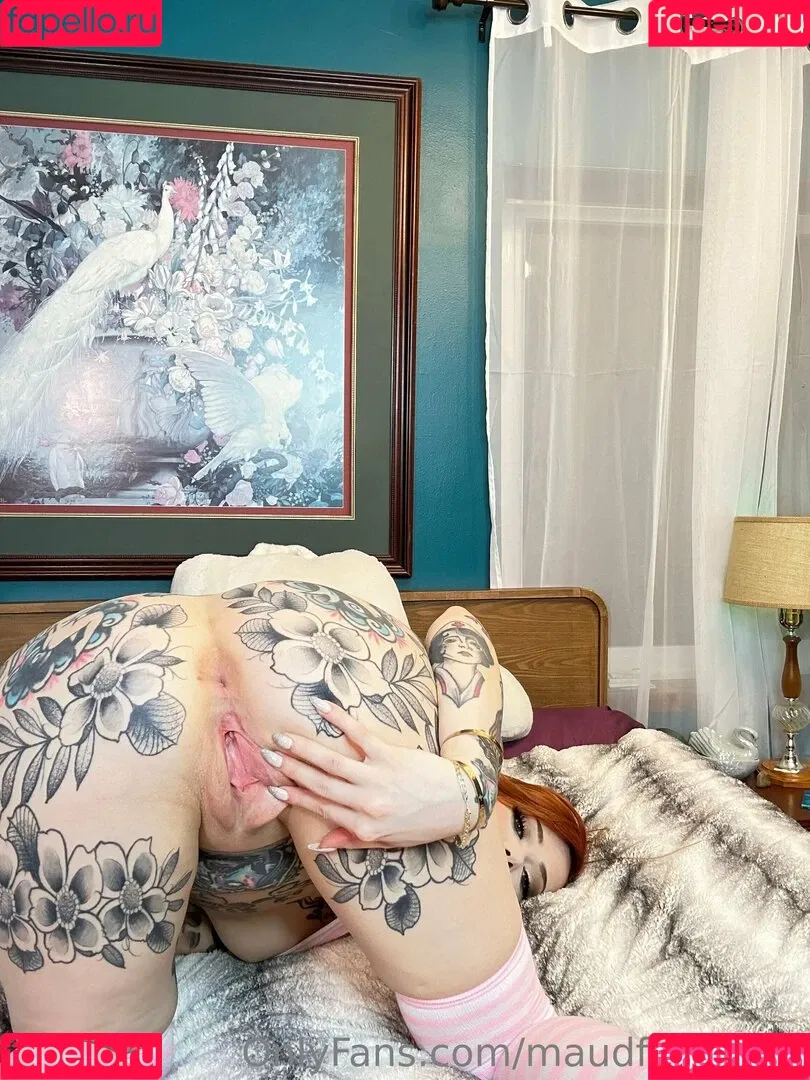 Maud Franklen / maudnoir / maudsuicide Onlyfans Photo Gallery 