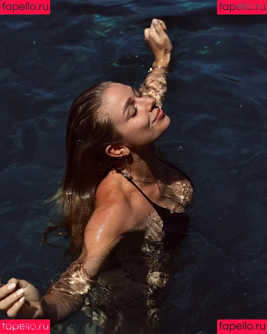 Lola Weippert / lolaweippert Onlyfans Photo Gallery 