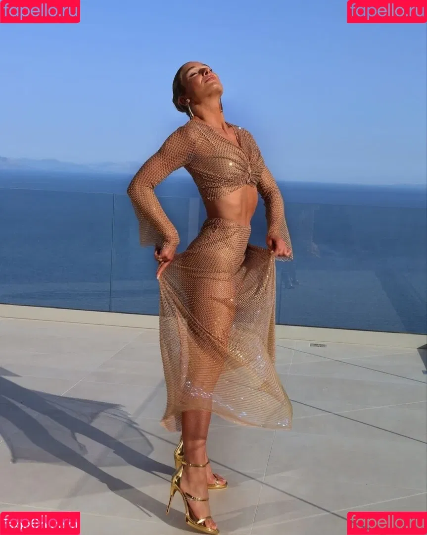 Lola Weippert / lolaweippert Onlyfans Photo Gallery 