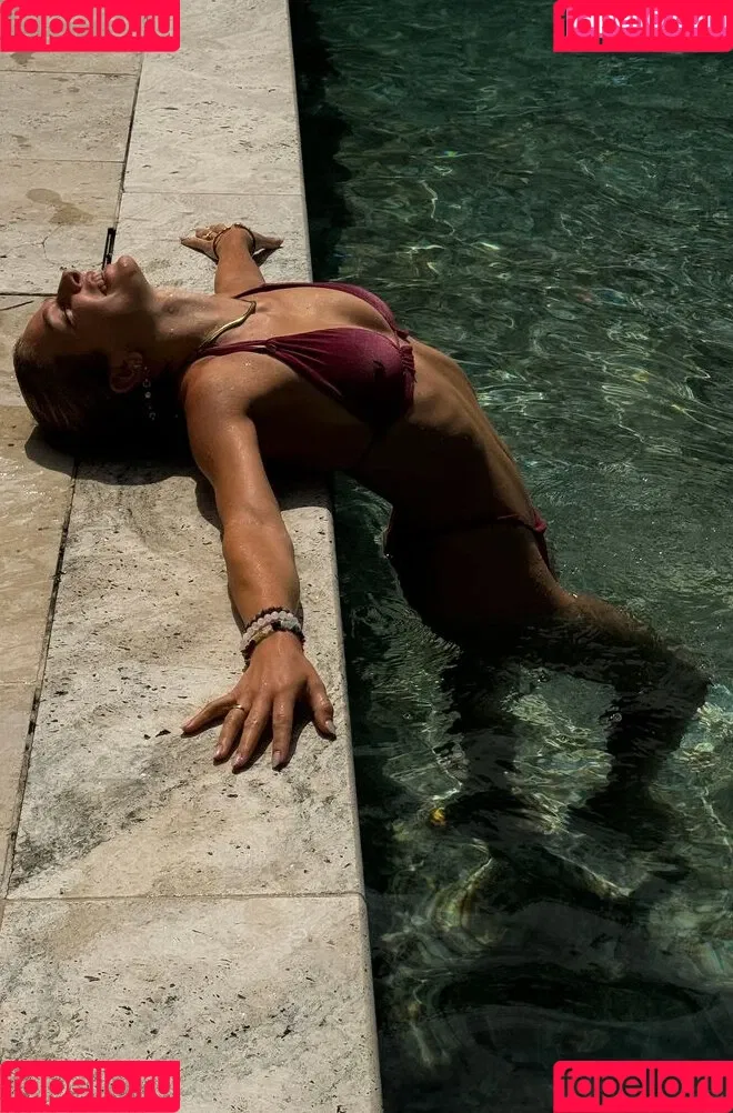 Lola Weippert / lolaweippert Onlyfans Photo Gallery 
