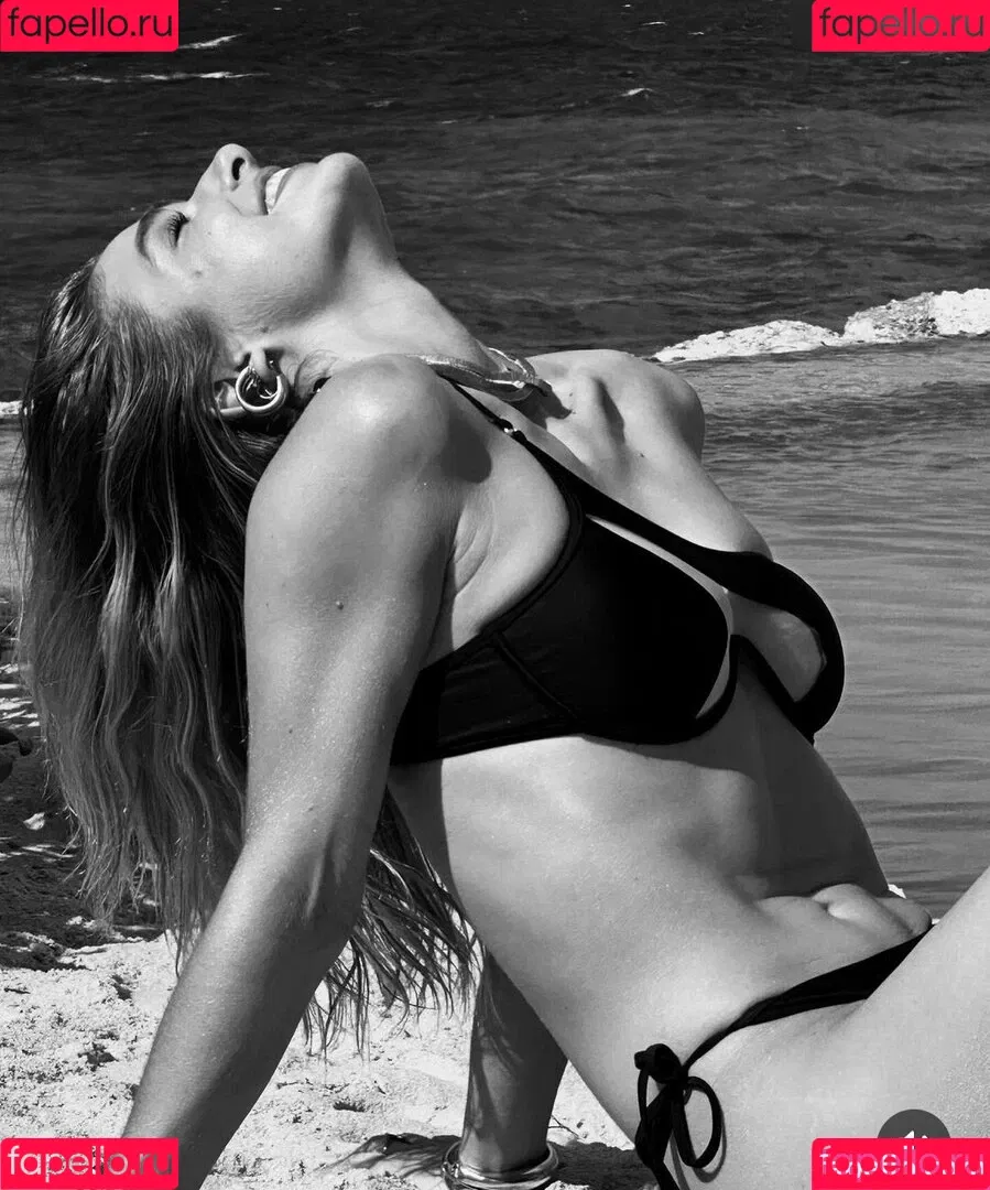 Lola Weippert / lolaweippert Onlyfans Photo Gallery 