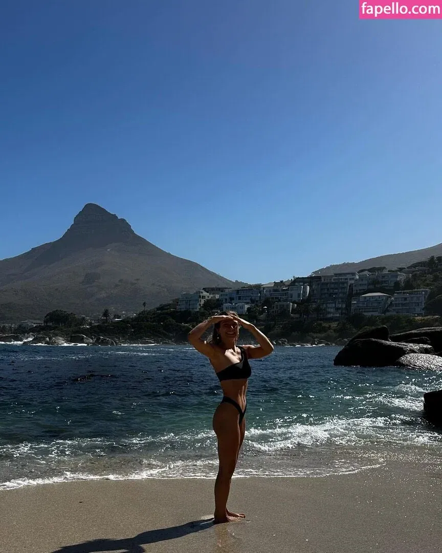 Lola Weippert / lolaweippert Onlyfans Photo Gallery 