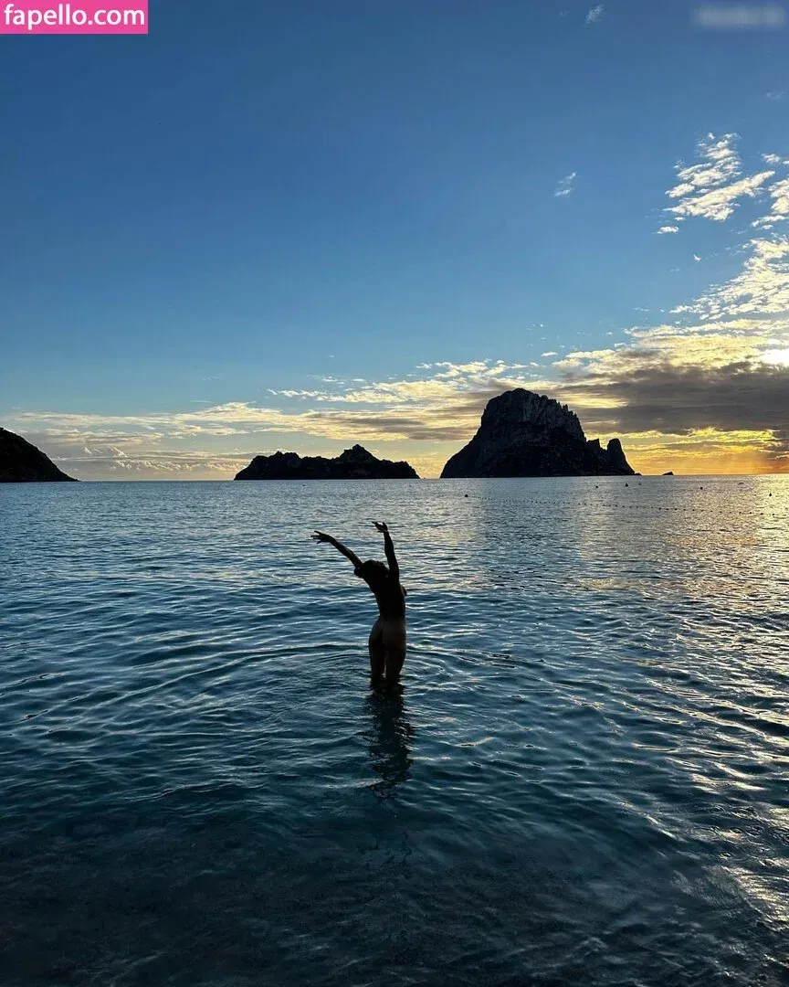 Lola Weippert / lolaweippert Onlyfans Photo Gallery 