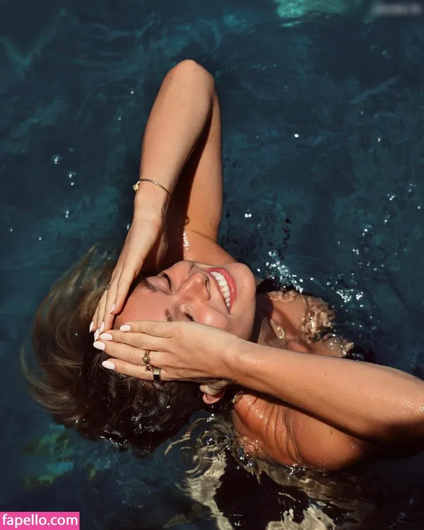 Lola Weippert / lolaweippert Onlyfans Photo Gallery 