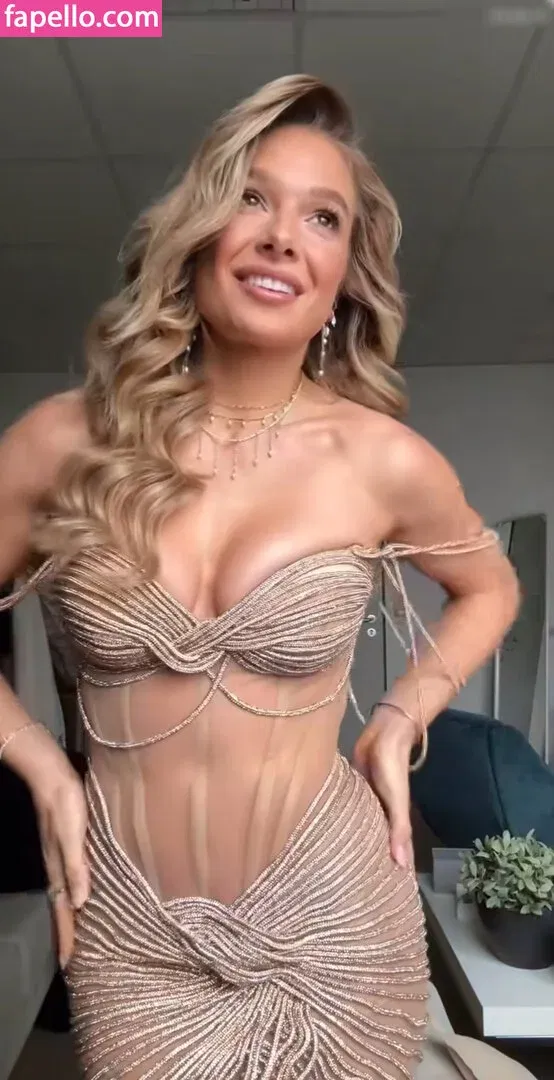 Lola Weippert / lolaweippert Onlyfans Photo Gallery 