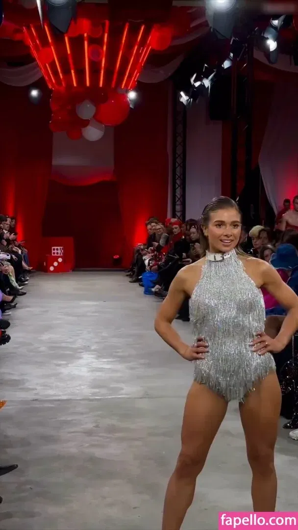 Lola Weippert / lolaweippert Onlyfans Photo Gallery 