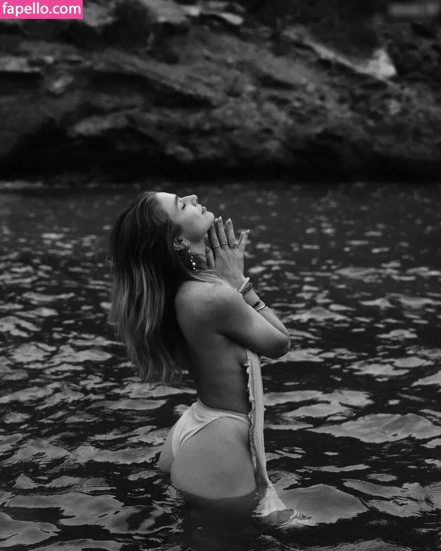 Lola Weippert / lolaweippert Onlyfans Photo Gallery 