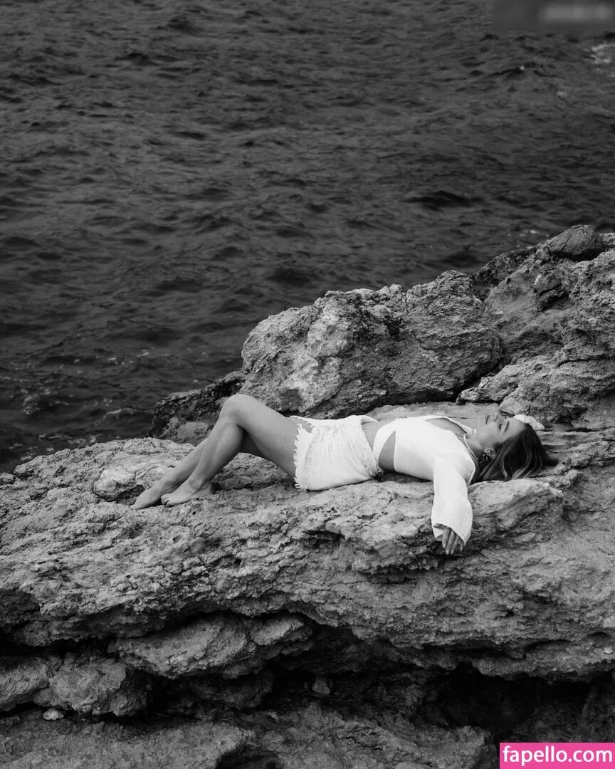 Lola Weippert / lolaweippert Onlyfans Photo Gallery 