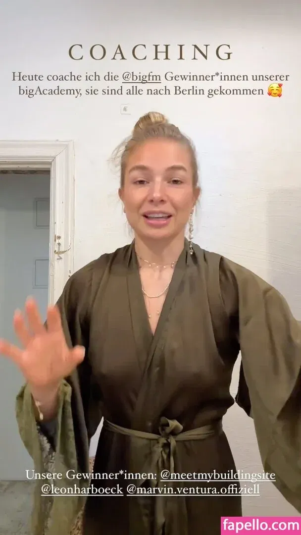 Lola Weippert / lolaweippert Onlyfans Photo Gallery 