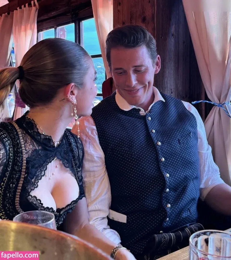 Lola Weippert / lolaweippert Onlyfans Photo Gallery 