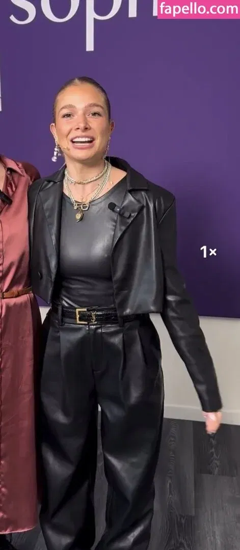 Lola Weippert / lolaweippert Onlyfans Photo Gallery 