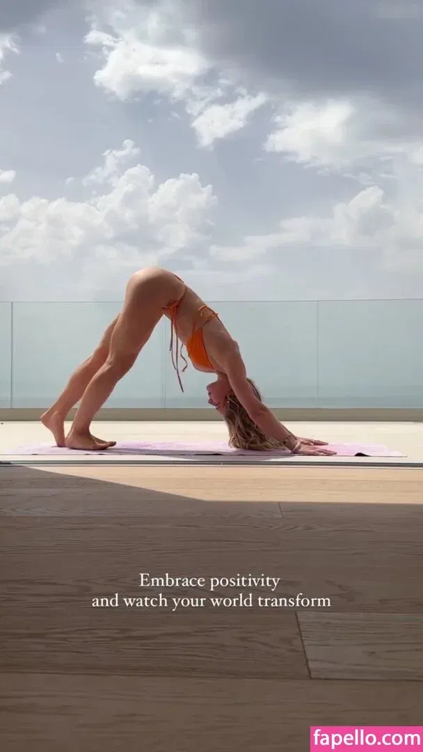 Lola Weippert / lolaweippert Onlyfans Photo Gallery 