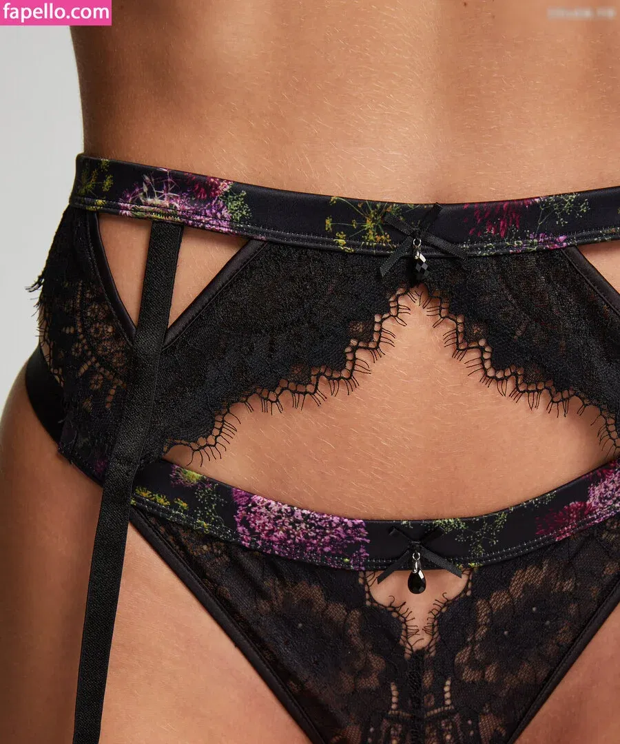 Lola Weippert / lolaweippert Onlyfans Photo Gallery 