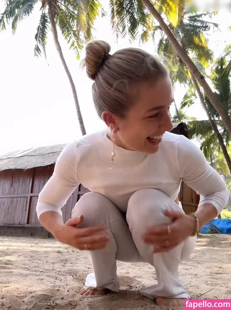 Lola Weippert / lolaweippert Onlyfans Photo Gallery 