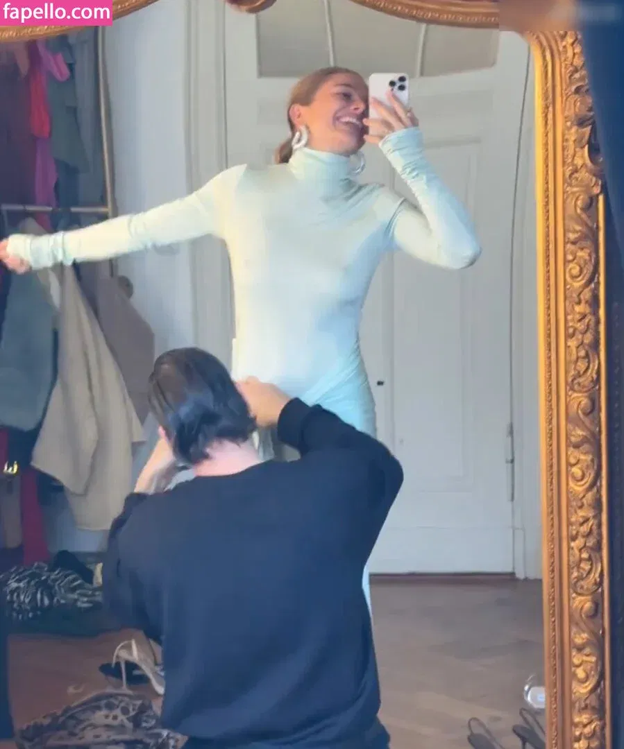 Lola Weippert / lolaweippert Onlyfans Photo Gallery 