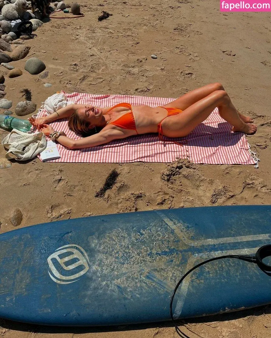 Lola Weippert / lolaweippert Onlyfans Photo Gallery 