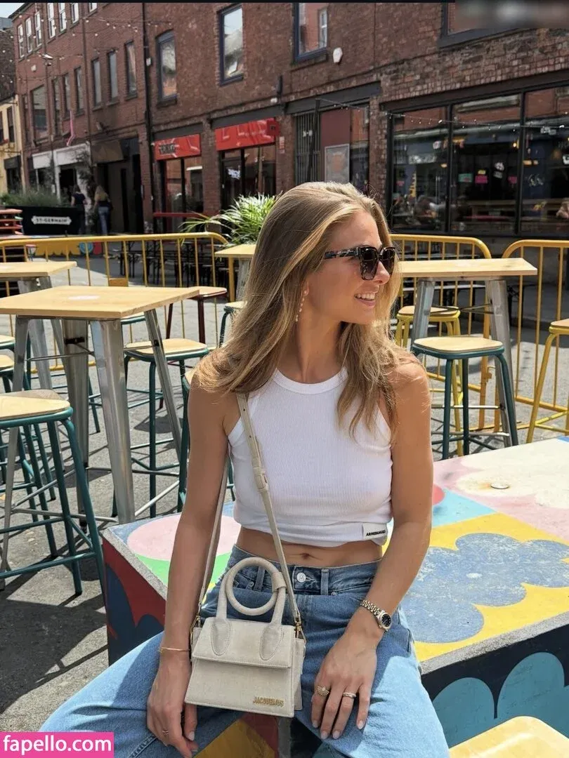 Lola Weippert / lolaweippert Onlyfans Photo Gallery 