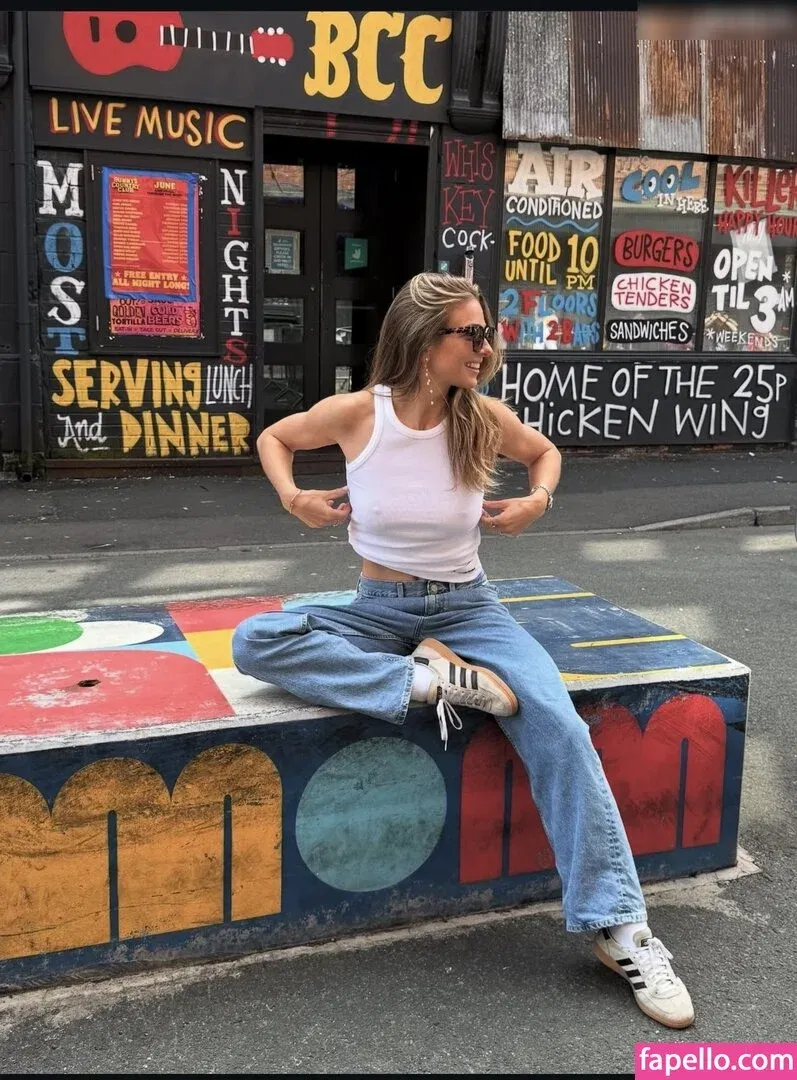 Lola Weippert / lolaweippert Onlyfans Photo Gallery 