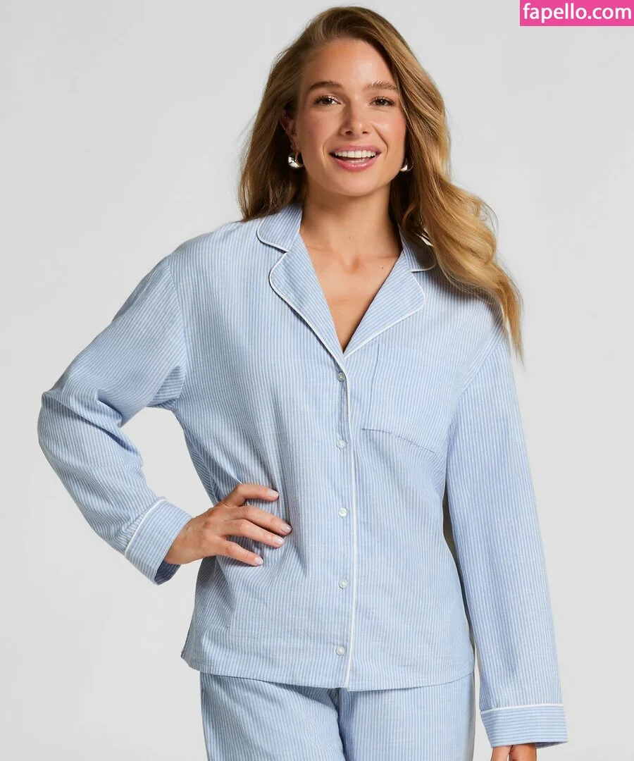 Lola Weippert / lolaweippert Onlyfans Photo Gallery 