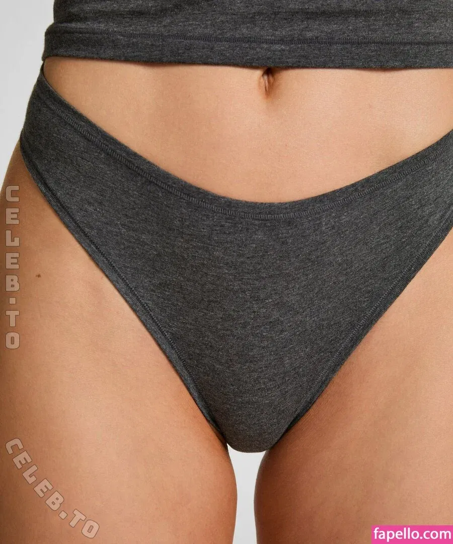 Lola Weippert / lolaweippert Onlyfans Photo Gallery 