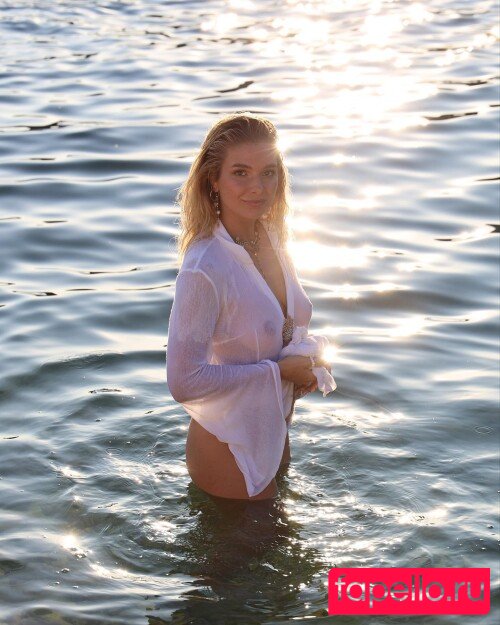 Lola Weippert Nude Onlyfans Photo 28