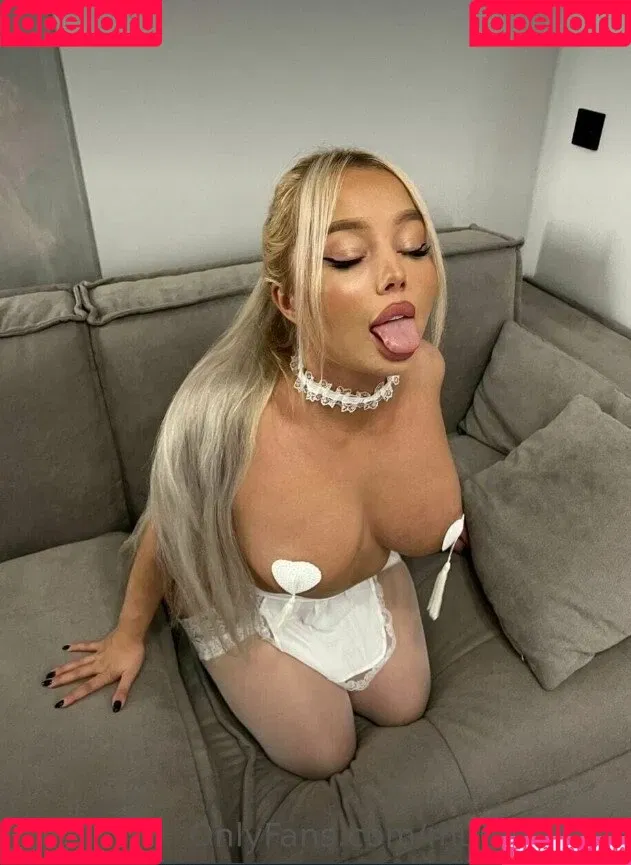 Musatovaak Onlyfans Photo Gallery 