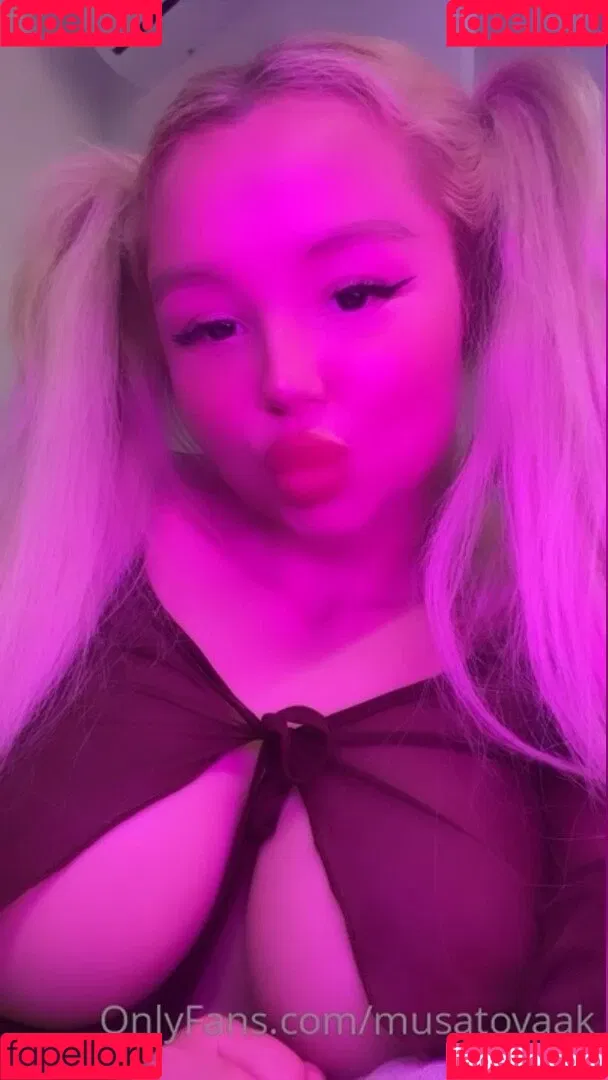 Musatovaak Onlyfans Photo Gallery 