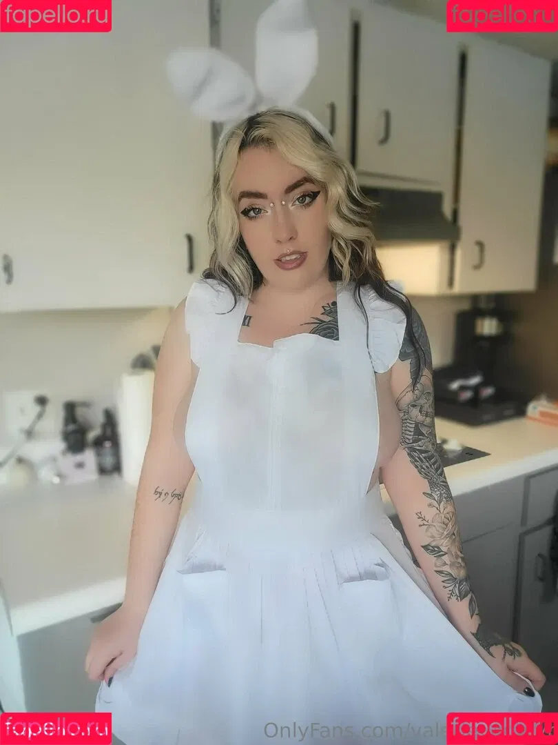 ValerieVampyr / valerievampyr1 Onlyfans Photo Gallery 