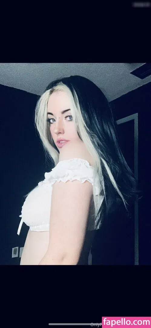 ValerieVampyr / valerievampyr1 Onlyfans Photo Gallery 