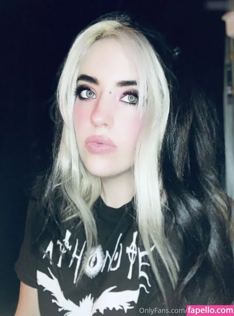 ValerieVampyr / valerievampyr1 Onlyfans Photo Gallery 