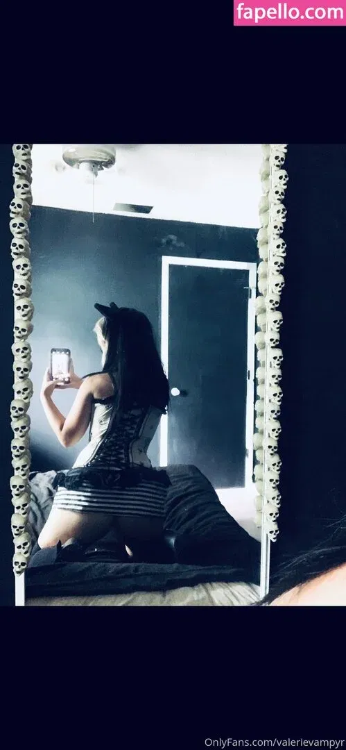 ValerieVampyr / valerievampyr1 Onlyfans Photo Gallery 