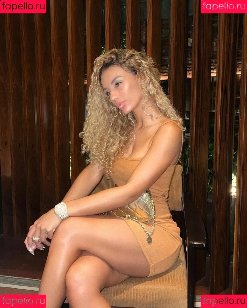 Jena Frumes / jenafrumes Onlyfans Photo Gallery 